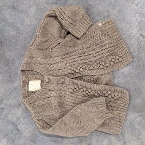 American eagle sweater
